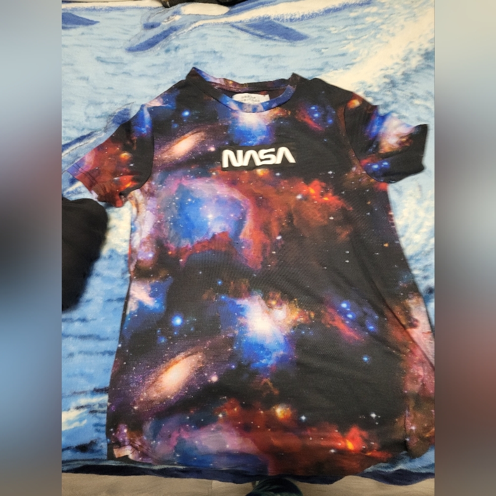 Urban Heritage mens Medium shirt